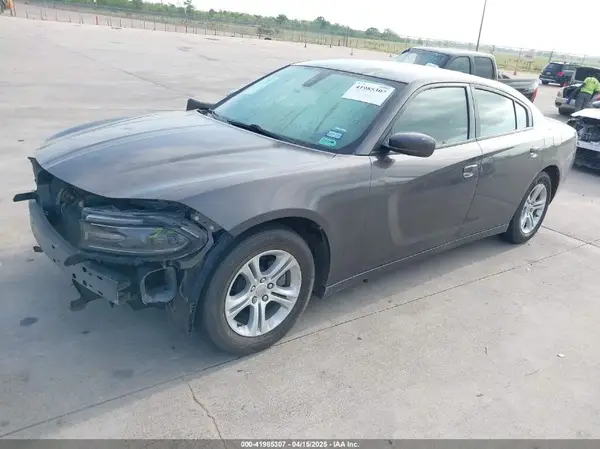 2C3CDXBG7GH228303 2016 DODGE CHARGER - Image 2