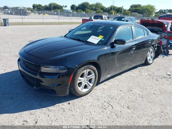 2C3CDXBG7GH327767 2016 DODGE CHARGER - Image 2