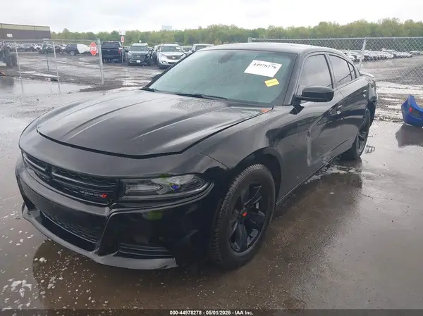 2C3CDXBG7HH556631 2017 DODGE CHARGER - Image 2