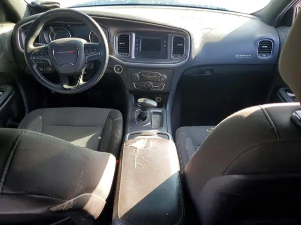 2C3CDXBG7HH584025 2017 DODGE CHARGER - Image 8