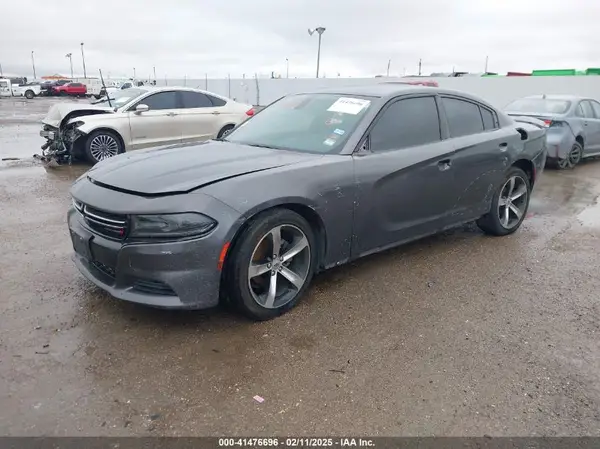 2C3CDXBG7HH627648 2017 DODGE CHARGER - Image 2