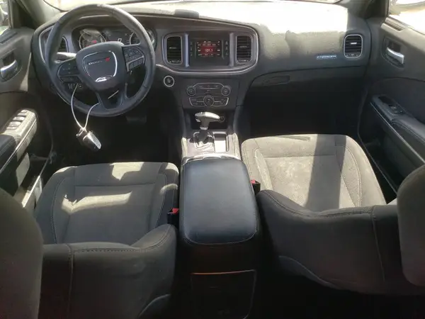 2C3CDXBG7HH660570 2017 DODGE CHARGER - Image 8