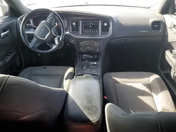 2C3CDXBG7JH135479 2018 DODGE CHARGER - Image 8