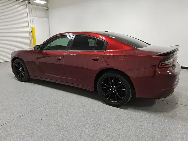 2C3CDXBG7JH142500 2018 DODGE CHARGER - Image 2