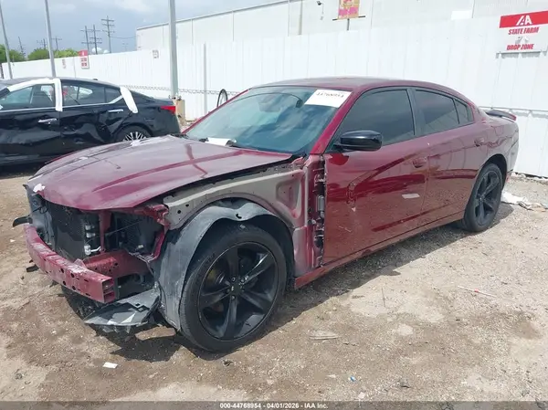 2C3CDXBG7JH145655 2018 DODGE CHARGER - Image 2