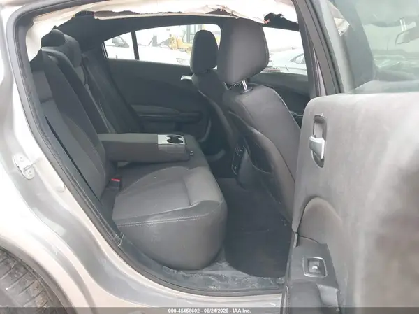 2C3CDXBG7JH151049 2018 DODGE CHARGER - Image 8