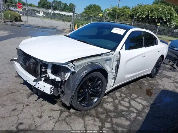 2C3CDXBG7JH157269 2018 DODGE CHARGER - Image 2