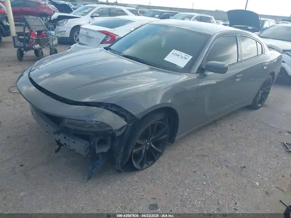2C3CDXBG7JH170023 2018 DODGE CHARGER - Image 2