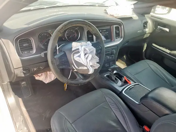 2C3CDXBG7JH170037 2018 DODGE CHARGER - Image 8