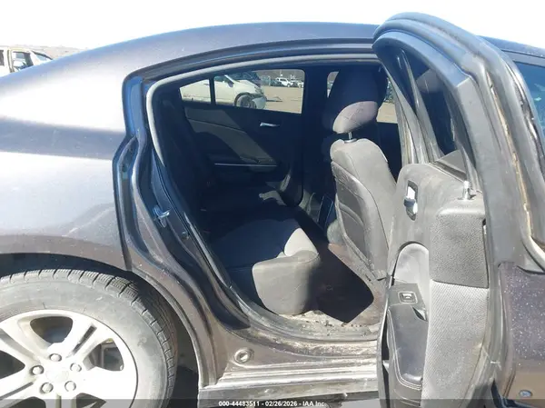 2C3CDXBG7JH173780 2018 DODGE CHARGER - Image 8