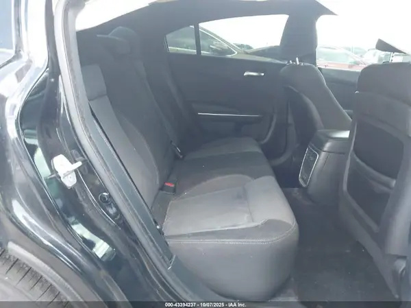 2C3CDXBG7JH173990 2018 DODGE CHARGER - Image 8