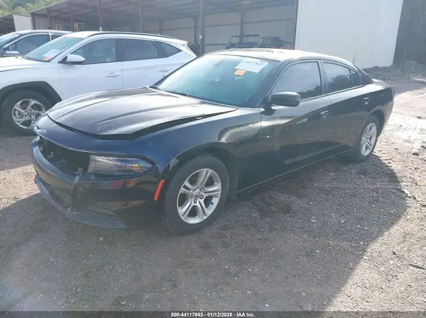 2C3CDXBG7JH187663 2018 DODGE CHARGER - Image 2