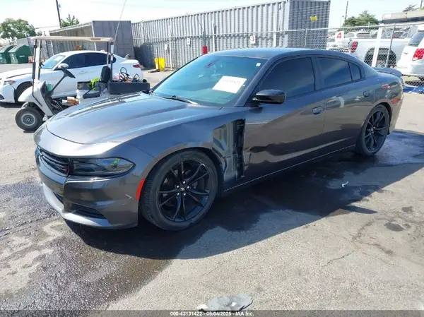 2C3CDXBG7JH187792 2018 DODGE CHARGER - Image 2