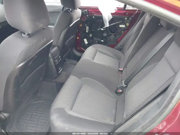 2C3CDXBG7JH196282 2018 DODGE CHARGER - Image 8