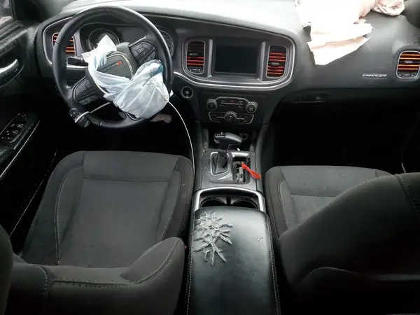 2C3CDXBG7JH206633 2018 DODGE CHARGER - Image 8