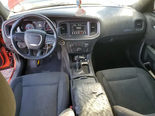 2C3CDXBG7JH210231 2018 DODGE CHARGER - Image 8
