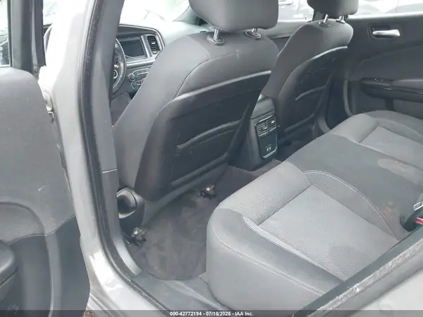 2C3CDXBG7JH257677 2018 DODGE CHARGER - Image 8