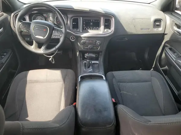 2C3CDXBG7JH318686 2018 DODGE CHARGER - Image 8