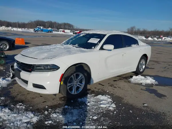 2C3CDXBG7JH331471 2018 DODGE CHARGER - Image 2