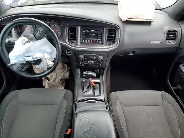 2C3CDXBG7JH337142 2018 DODGE CHARGER - Image 8