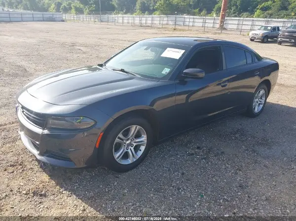 2C3CDXBG7JH337660 2018 DODGE CHARGER - Image 2