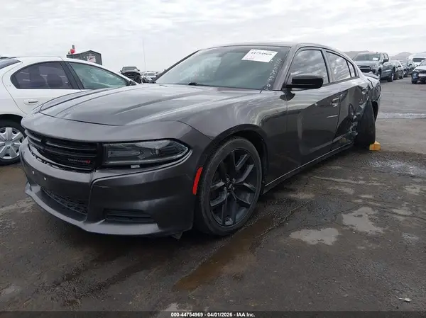 2C3CDXBG7KH501426 2019 DODGE CHARGER - Image 2