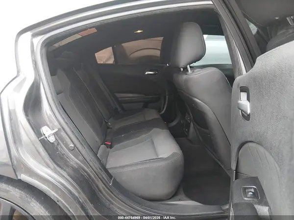 2C3CDXBG7KH501426 2019 DODGE CHARGER - Image 8