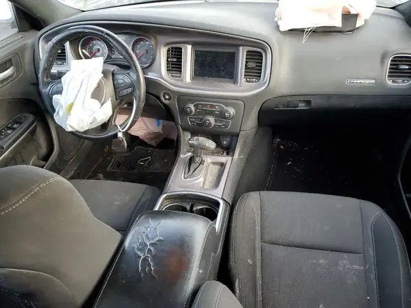 2C3CDXBG7KH550142 2019 DODGE CHARGER - Image 8