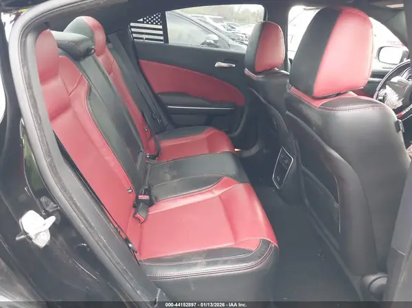 2C3CDXBG7KH572089 2019 DODGE CHARGER - Image 8