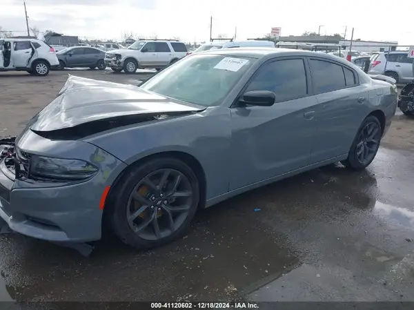 2C3CDXBG7KH572285 2019 DODGE CHARGER - Image 2