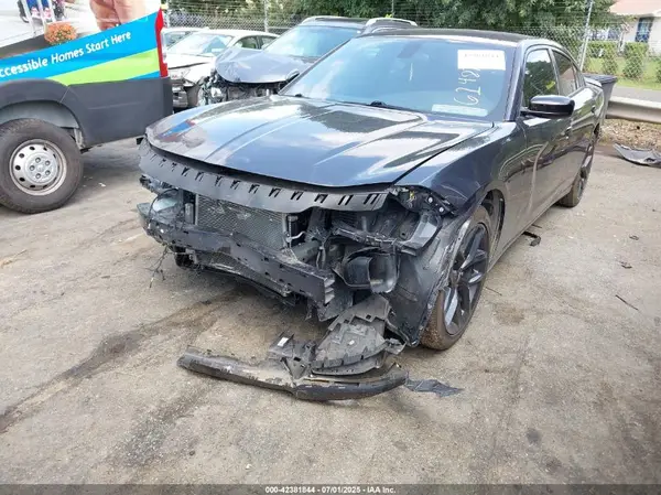 2C3CDXBG7KH614874 2019 DODGE CHARGER - Image 2