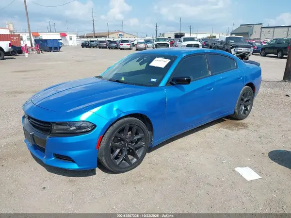 2C3CDXBG7KH635711 2019 DODGE CHARGER - Image 2