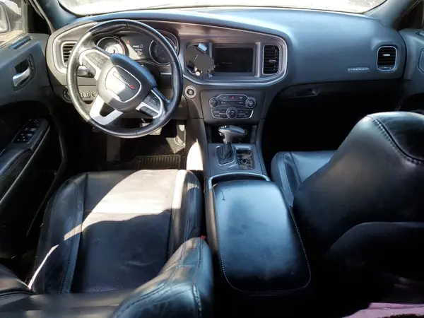 2C3CDXBG7KH643761 2019 DODGE CHARGER - Image 8