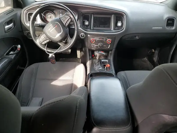 2C3CDXBG7KH643887 2019 DODGE CHARGER - Image 8