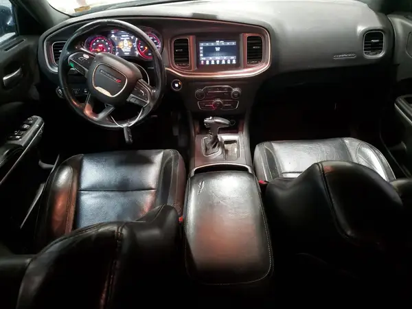 2C3CDXBG7KH655134 2019 DODGE CHARGER - Image 8