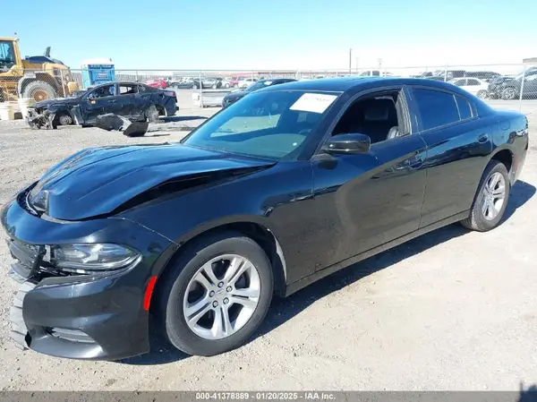 2C3CDXBG7KH657207 2019 DODGE CHARGER - Image 2