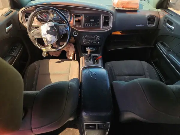 2C3CDXBG7KH657904 2019 DODGE CHARGER - Image 8