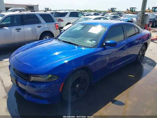 2C3CDXBG7KH670538 2019 DODGE CHARGER - Image 2