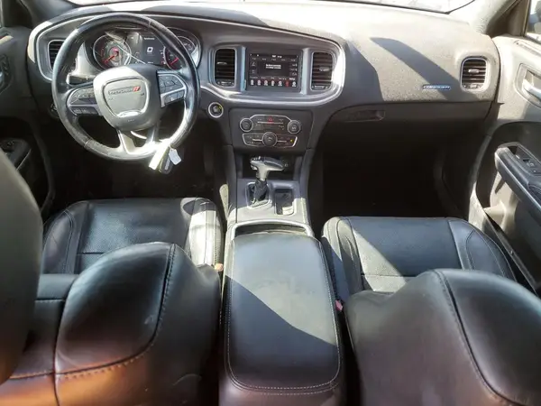2C3CDXBG7KH695732 2019 DODGE CHARGER - Image 8