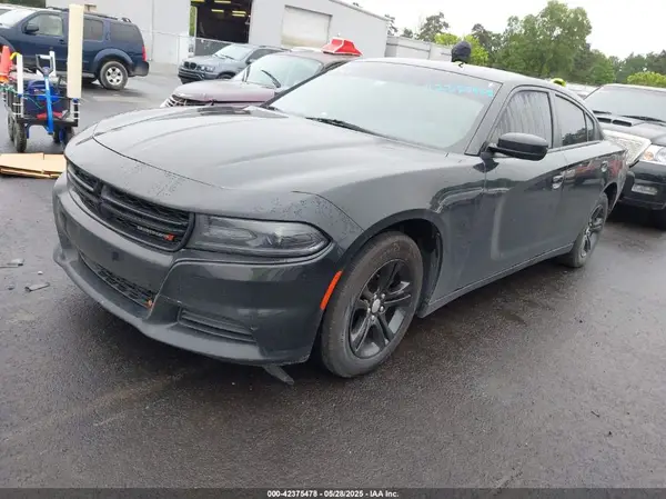 2C3CDXBG7KH696444 2019 DODGE CHARGER - Image 2