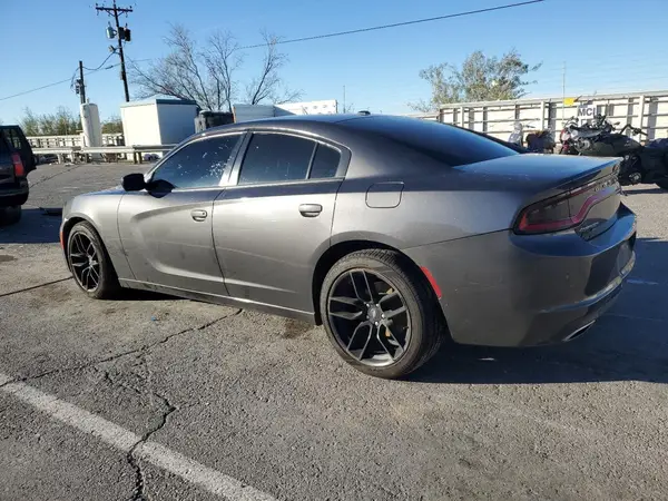 2C3CDXBG7KH699389 2019 DODGE CHARGER - Image 2