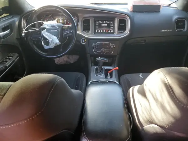 2C3CDXBG7KH699389 2019 DODGE CHARGER - Image 8