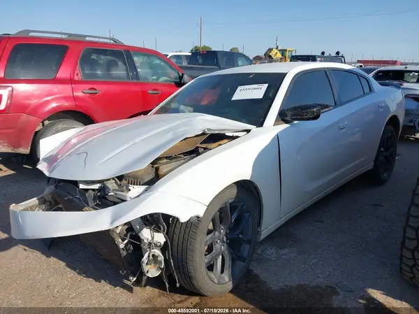 2C3CDXBG7KH703991 2019 DODGE CHARGER - Image 2