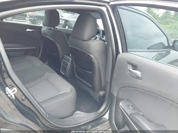 2C3CDXBG7KH710150 2019 DODGE CHARGER - Image 8