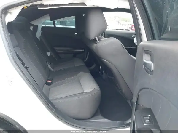 2C3CDXBG7KH710181 2019 DODGE CHARGER - Image 8