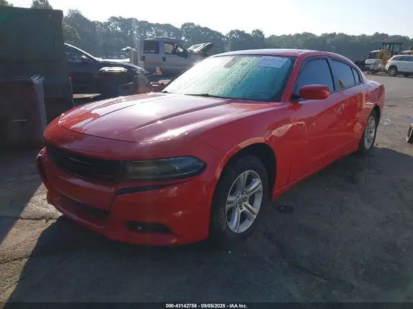 2C3CDXBG7KH720600 2019 DODGE CHARGER - Image 2