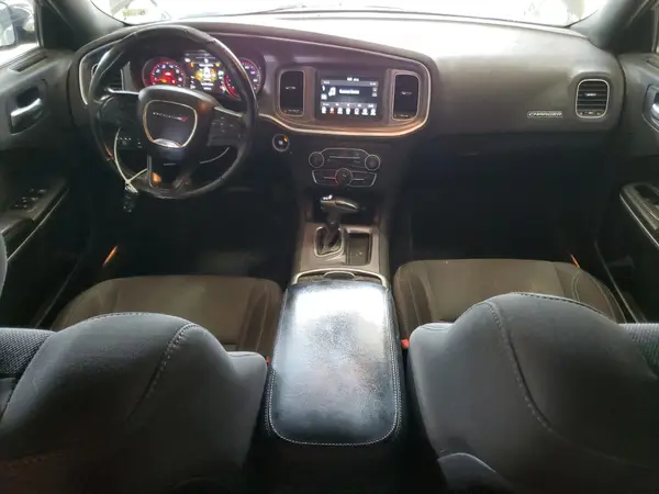 2C3CDXBG7KH725649 2019 DODGE CHARGER - Image 8