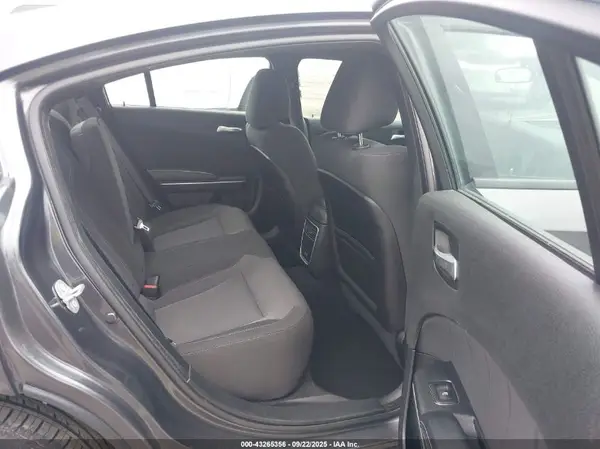 2C3CDXBG7KH728003 2019 DODGE CHARGER - Image 8