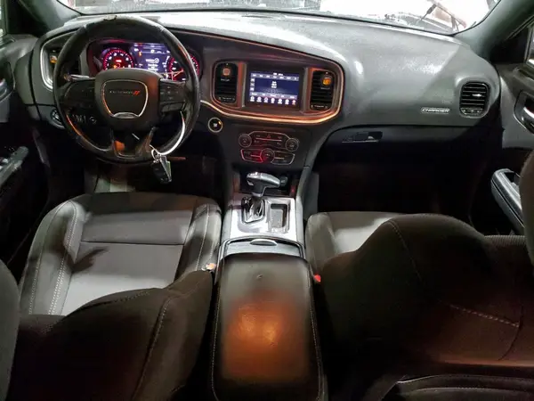 2C3CDXBG7KH745089 2019 DODGE CHARGER - Image 8