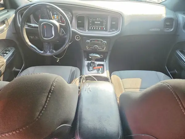 2C3CDXBG7KH748655 2019 DODGE CHARGER - Image 8